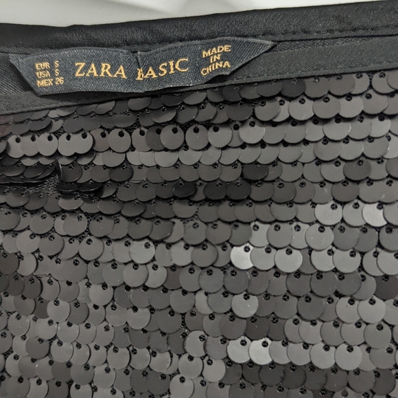 Zara sequin Mini skirt - Picture 2 of 3